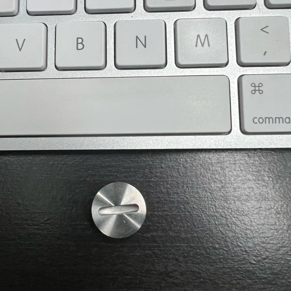 Apple A1314 Wireless‎ Keyboard w Bluetooth for iMac Mac iPad